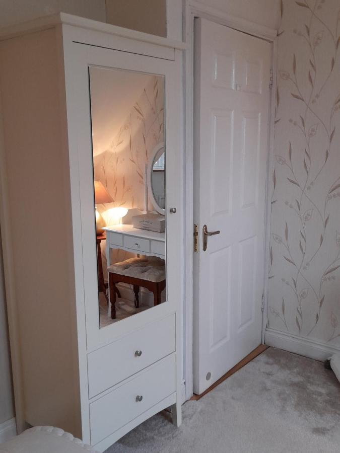 Annaswood B&B Cahir Zewnętrze zdjęcie